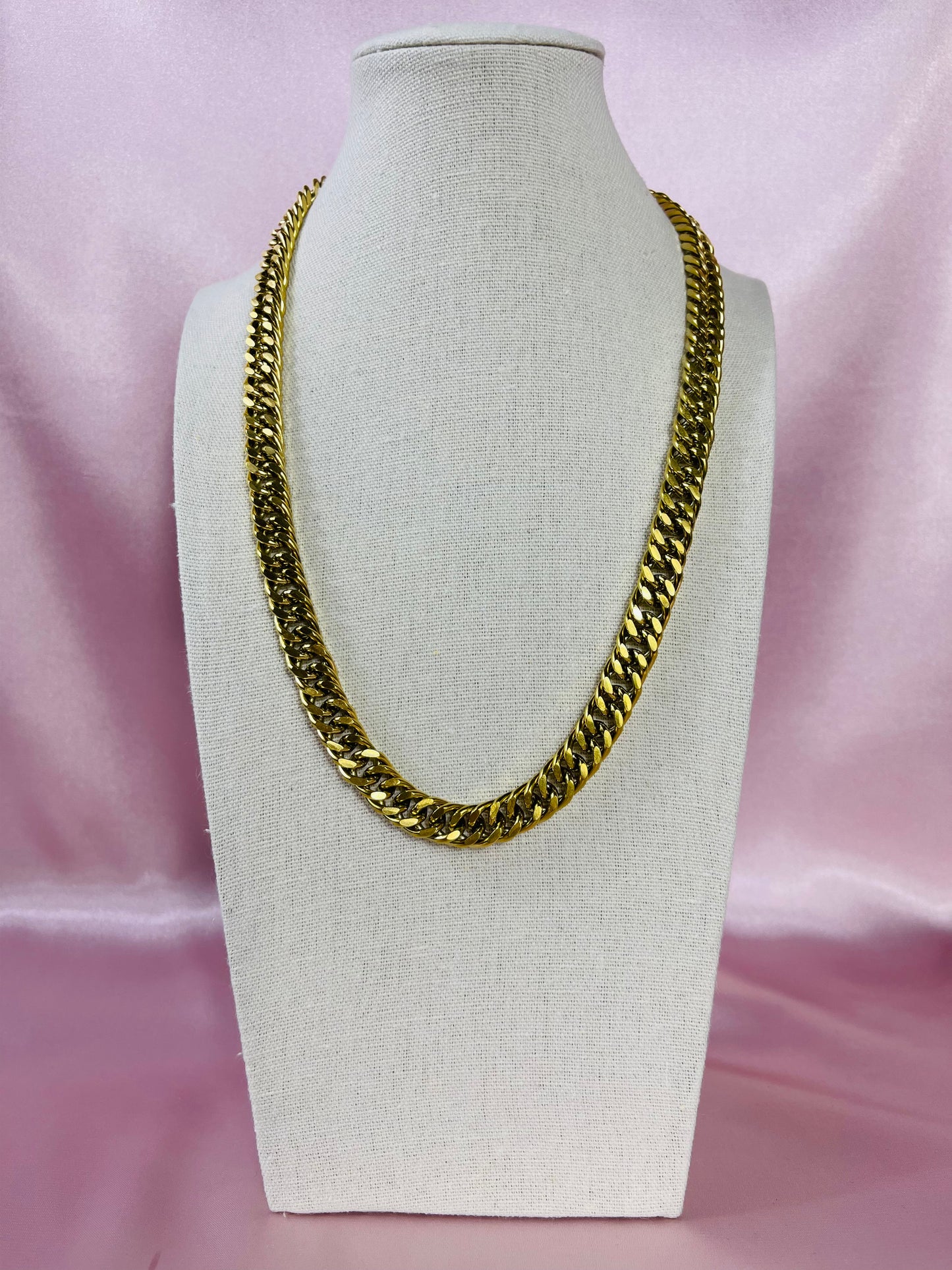 Golden Chain Link Necklace