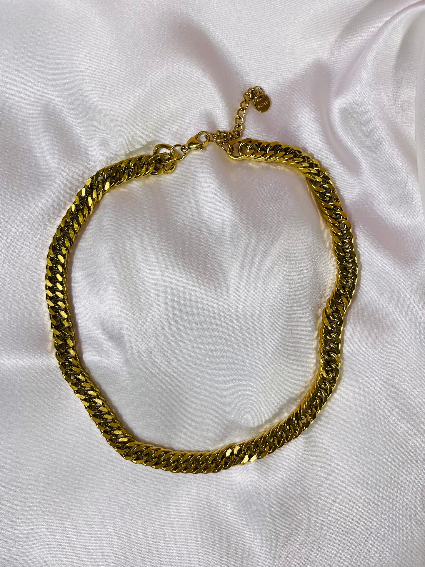 Golden Chain Link Necklace