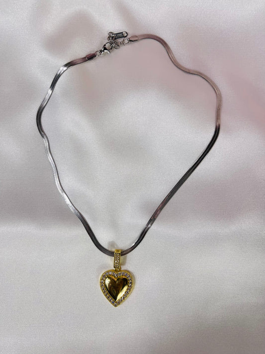 Golden Heart Glow Necklace