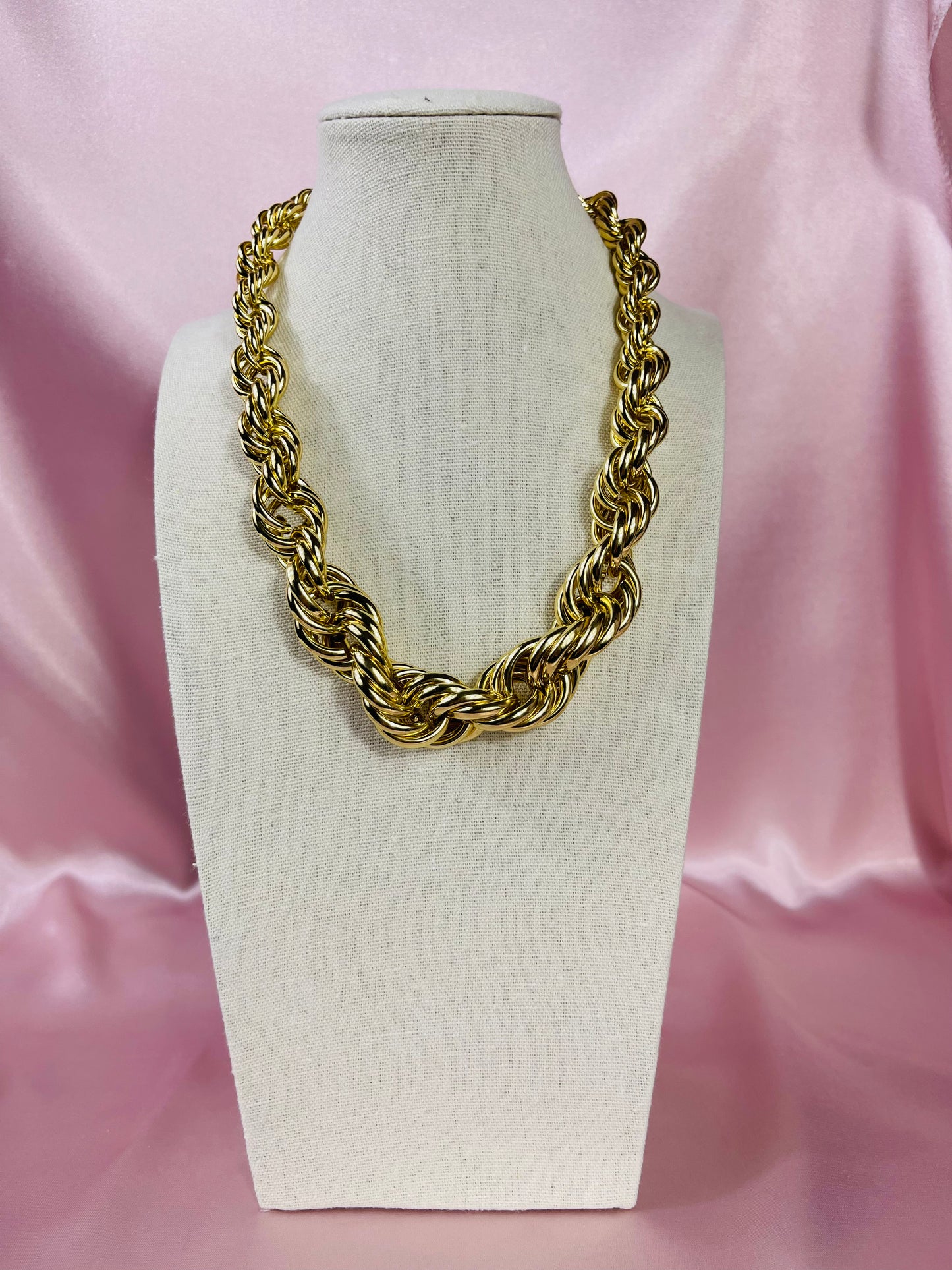 Golden Twist Necklace